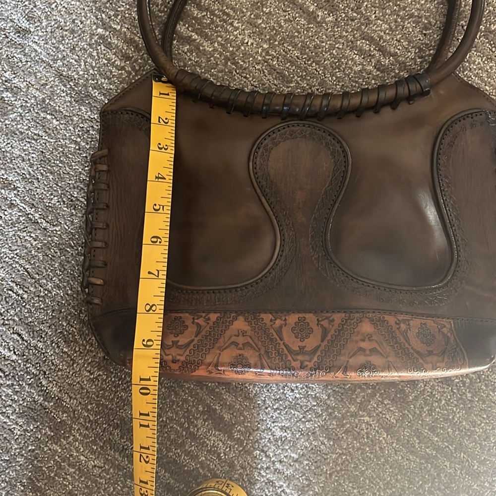 Anna Cainzo vintage leather brown tooled bag. - Picture 8 of 9